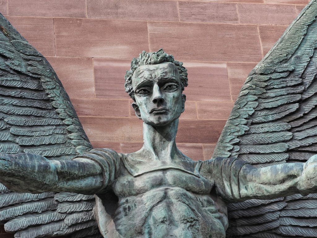 características principales de san miguel arcángel